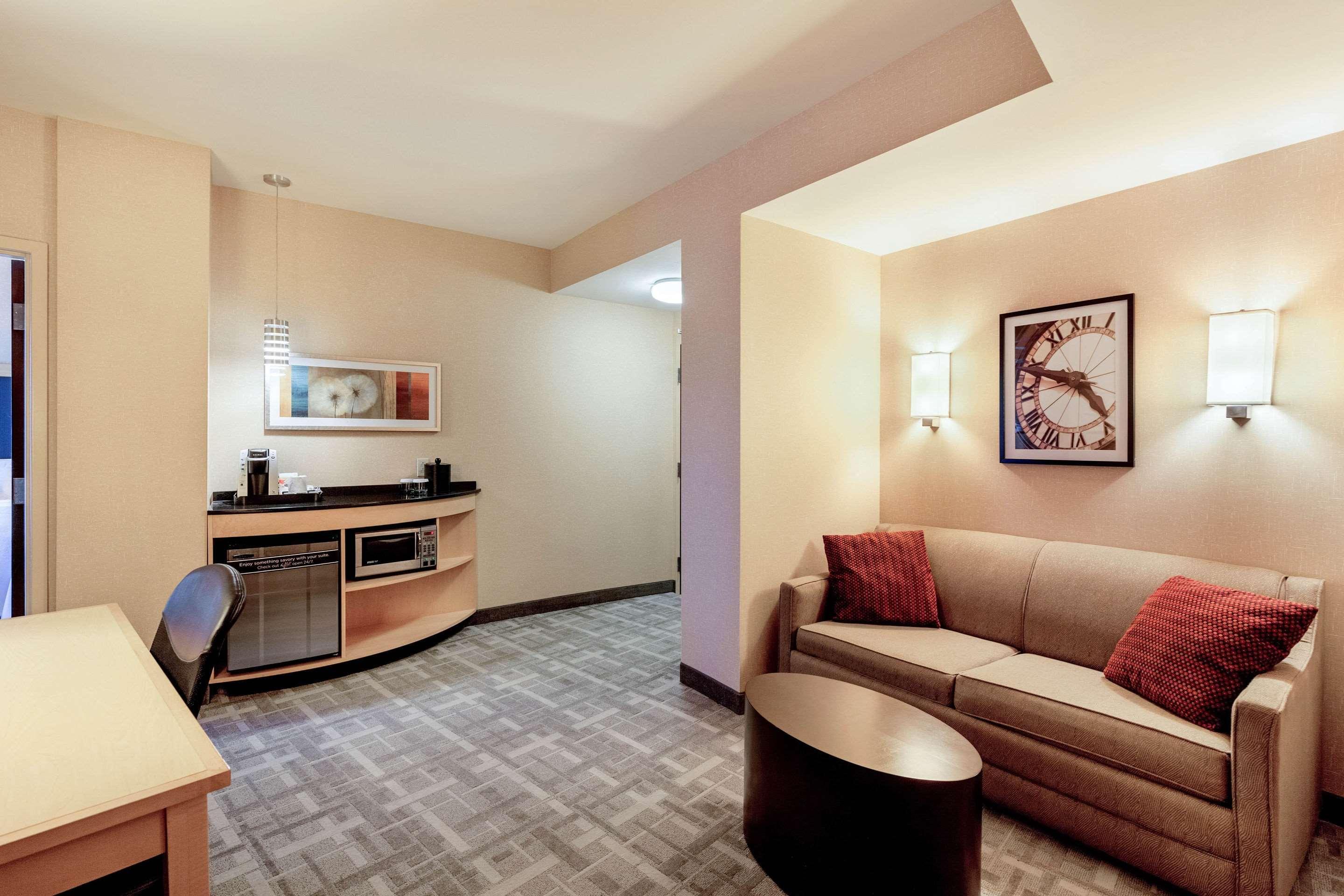 Cambria Hotel Pittsburgh - Downtown Exterior photo